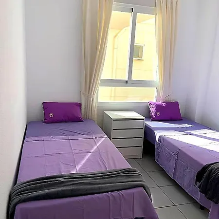 Spectacular Sea Views 2 Bedrooms In Marina Apartment *